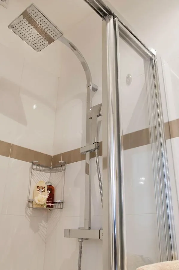 Le Voyage En Isle Apartment Paris